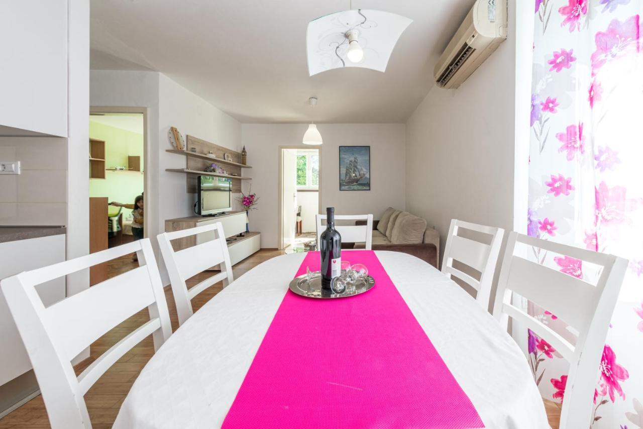 Lidija Apartment *